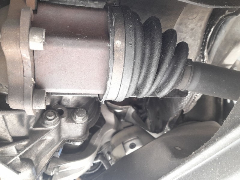 Recambio de transmision delantera derecha para seat exeo (3r2) 1.8 tsi referencia OEM IAM 8E0407272AT  