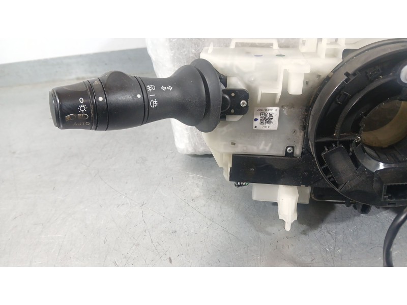 Recambio de mando luces y limpia para renault laguna iii (bt0/1) 1.5 dci (bt00, bt0a, bt0t, bt1j) referencia OEM IAM 255670001R 