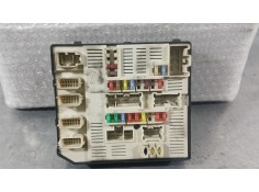 CAJA RELES / FUSIBLES 284B66052R 