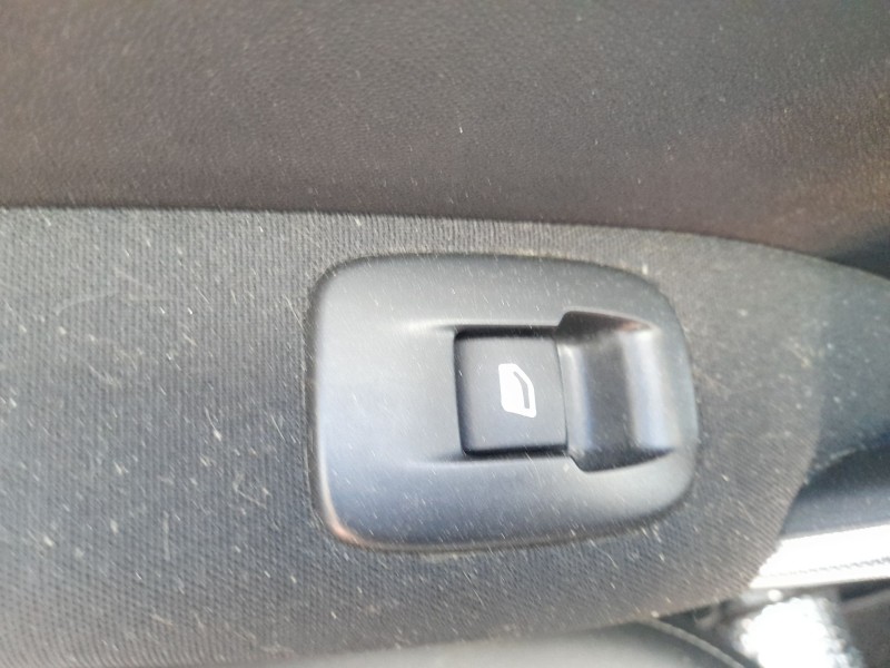 Recambio de mando elevalunas trasero izquierdo para peugeot 2008 i (cu_) 1.2 thp 110 / puretech 110 referencia OEM IAM 96751119Z
