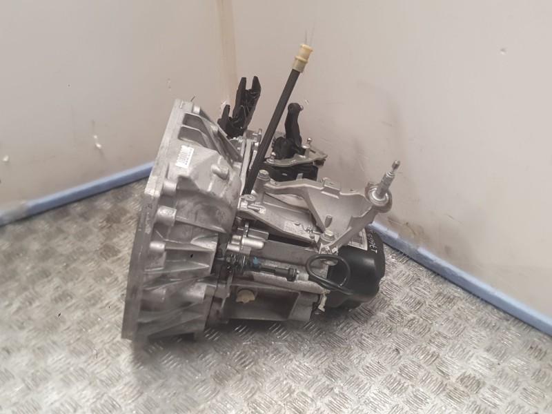 Recambio de caja cambios para dacia sandero ii (b8_) 1.0 lpg (b8ml) referencia OEM IAM JR5086 320109085R 
