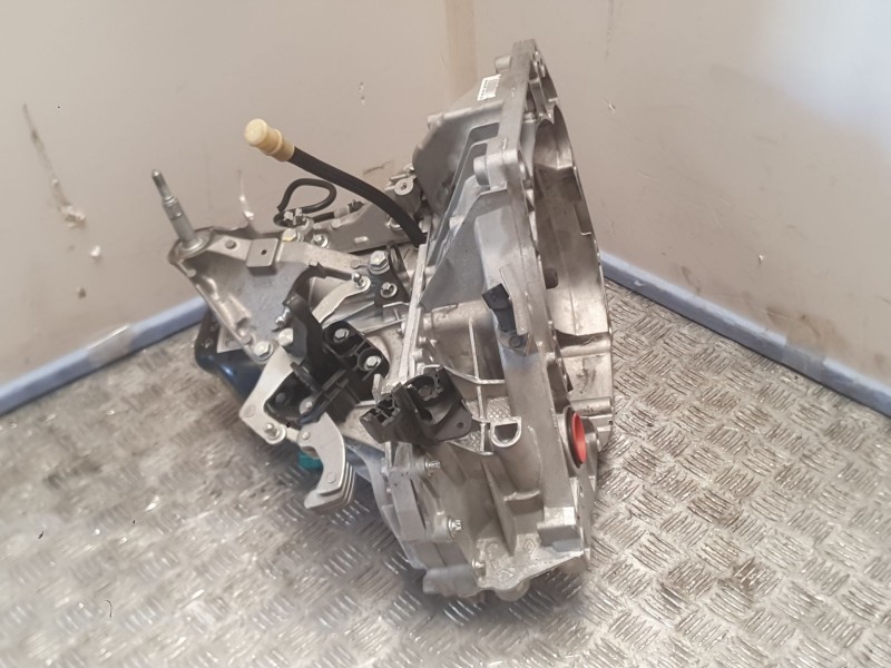 Recambio de caja cambios para dacia sandero ii (b8_) 1.0 lpg (b8ml) referencia OEM IAM JR5086 320109085R 