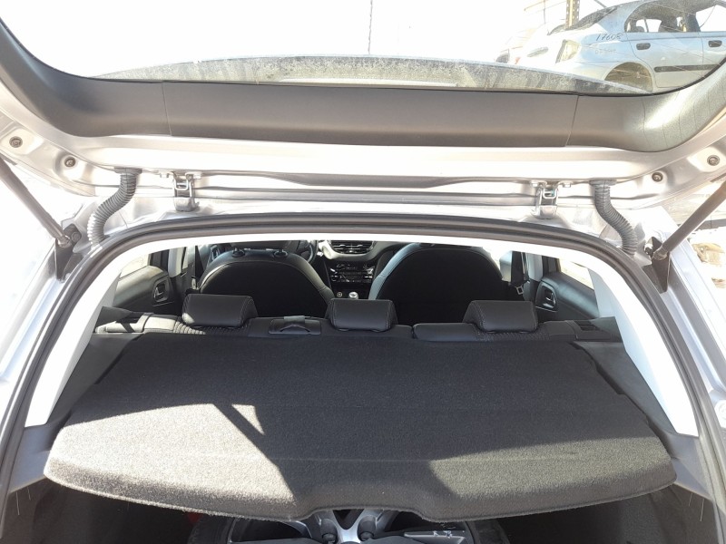 Recambio de bandeja trasera para peugeot 2008 i (cu_) 1.2 thp 110 / puretech 110 referencia OEM IAM 96777023ZD  