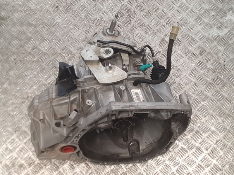Recambio de caja cambios para dacia duster (hs_) 1.2 tce 125 referencia OEM IAM TL4082 320108419R 