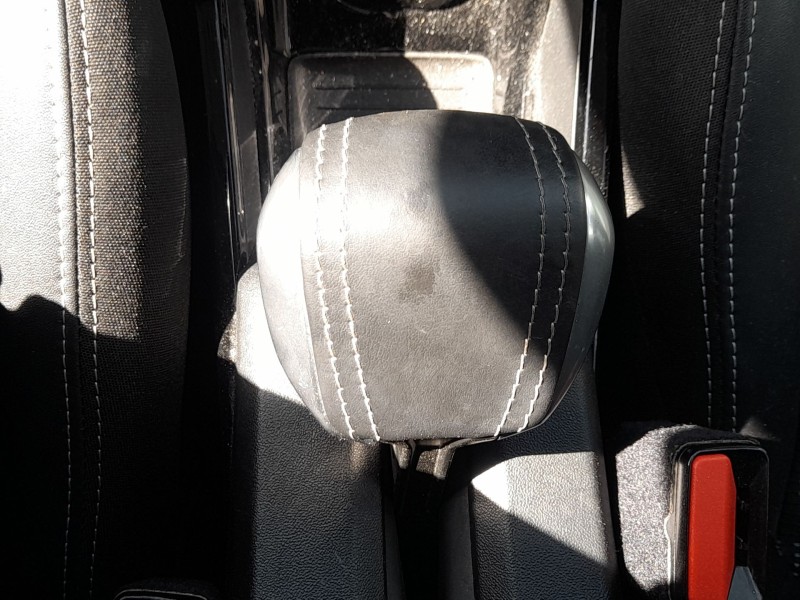 Recambio de palanca freno de mano para peugeot 2008 i (cu_) 1.2 thp 110 / puretech 110 referencia OEM IAM 98067000ZQ  