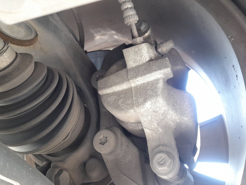 Recambio de pinza freno delantera izquierda para peugeot 2008 i (cu_) 1.2 thp 110 / puretech 110 referencia OEM IAM 1617293580  