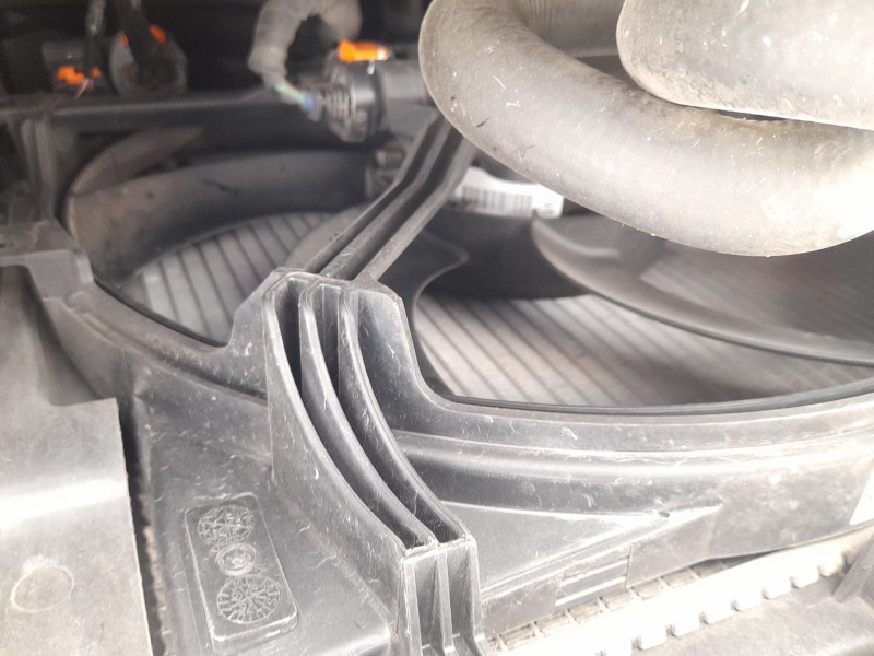 Recambio de electroventilador para peugeot 2008 i (cu_) 1.2 thp 110 / puretech 110 referencia OEM IAM 1610781580  