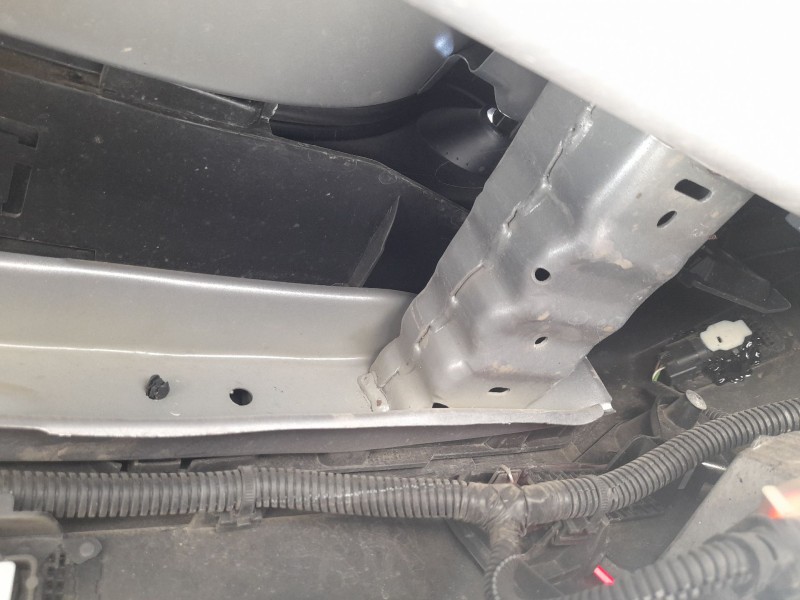 Recambio de refuerzo paragolpes trasero para peugeot 2008 i (cu_) 1.2 thp 110 / puretech 110 referencia OEM IAM 9808616680  