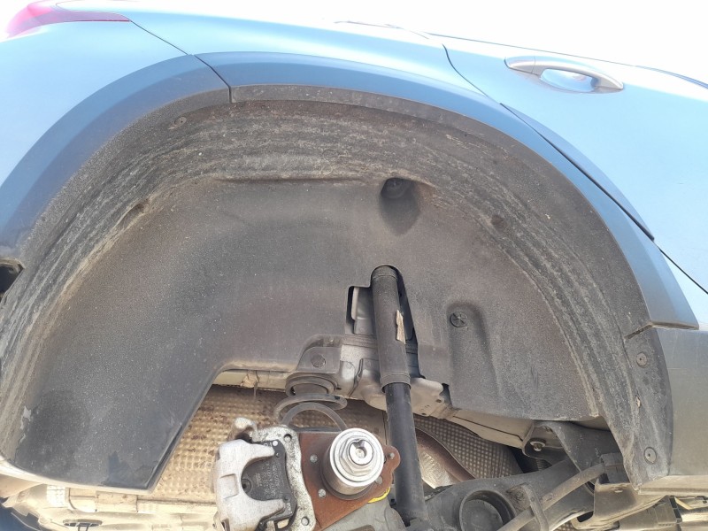 Recambio de plastico pase rueda tras. dch. para peugeot 2008 i (cu_) 1.2 thp 110 / puretech 110 referencia OEM IAM 9678813680  