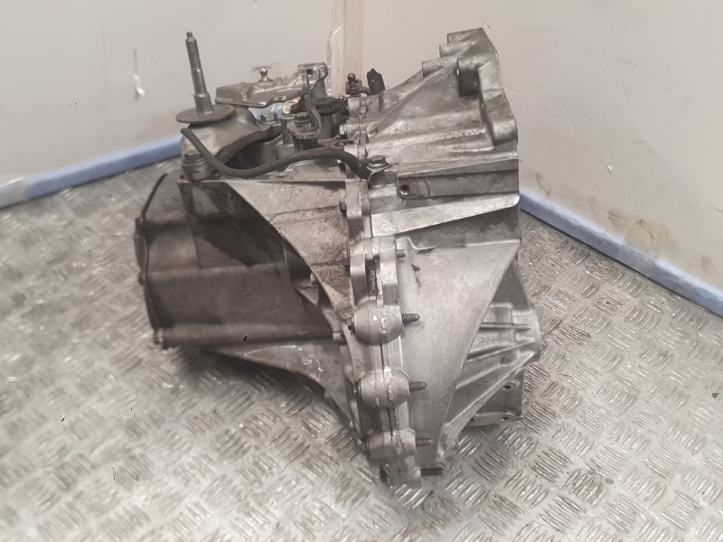 Recambio de caja cambios para peugeot 5008 (0u_, 0e_) 1.6 bluehdi 120 referencia OEM IAM 20EA54 1610013180 1610051080 6 Velocida