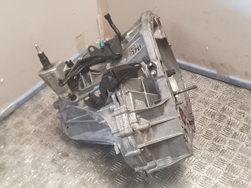 Recambio de caja cambios para nissan qashqai ii (j11, j11_) 1.5 dci referencia OEM IAM TL4126 320104EA0B 