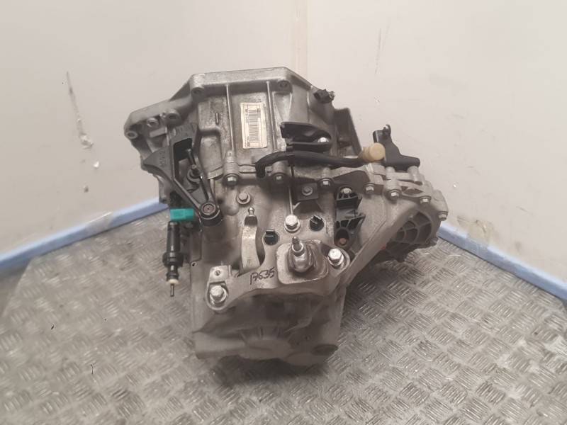 Recambio de caja cambios para renault megane iv hatchback (b9a/m/n_) 1.6 dci 130 (b9a4) referencia OEM IAM ND4014 320101914R 