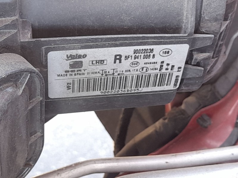 Recambio de faro derecho para seat leon st (5f8) 1.4 tsi referencia OEM IAM 5F1941006B  