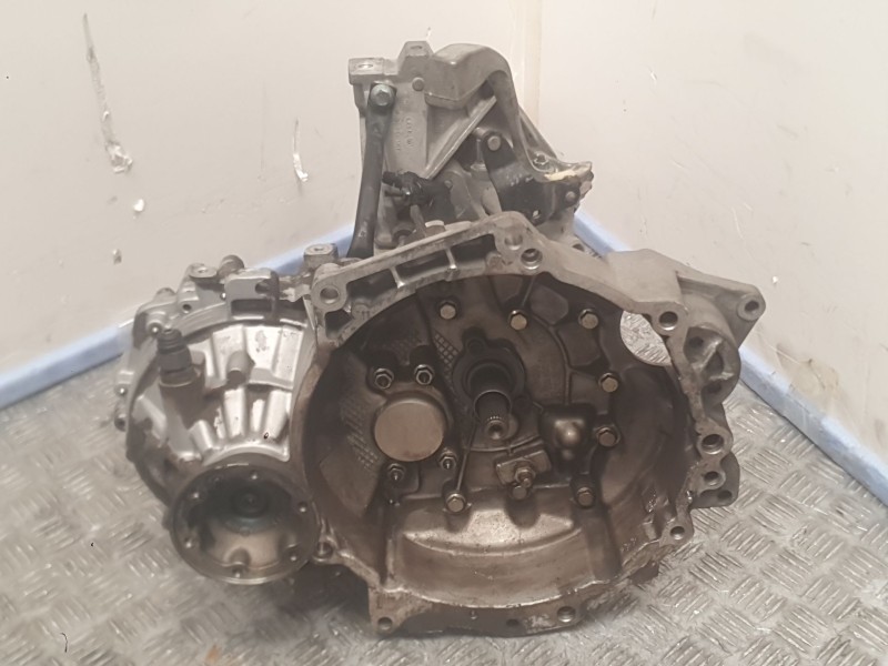 Recambio de caja cambios para seat leon (1m1) 1.9 tdi referencia OEM IAM EUH 02J300047MX 02J300052L