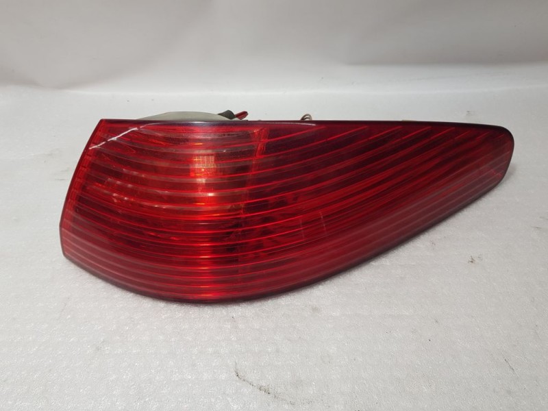 Recambio de piloto trasero derecho para peugeot 607 (s1) pack referencia OEM IAM   EXTERIOR