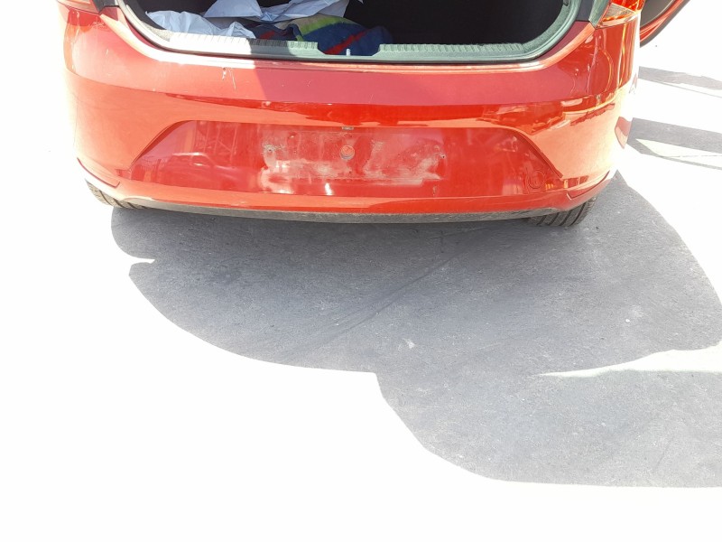 Recambio de paragolpes trasero para seat leon st (5f8) 1.4 tsi referencia OEM IAM 5F0807421GRU  