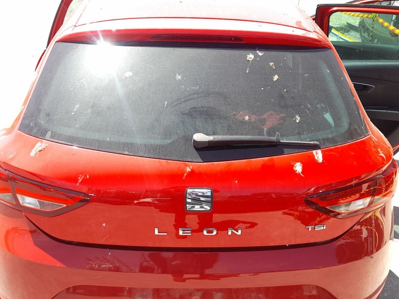 Recambio de porton trasero para seat leon st (5f8) 1.4 tsi referencia OEM IAM 5F4827024  