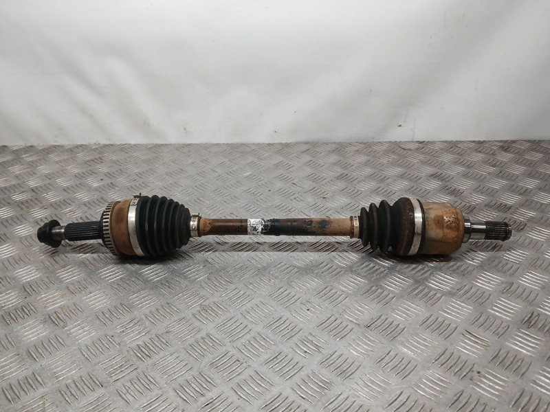 Recambio de transmision delantera izquierda para kia cee´d (jd) 1.6 crdi 136 referencia OEM IAM 49526A5900  