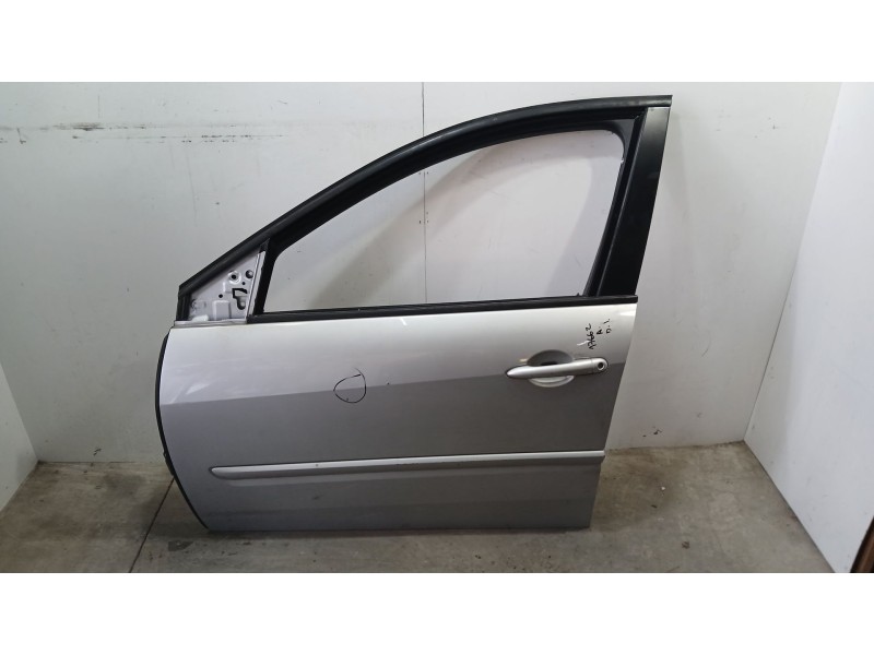 Recambio de puerta delantera izquierda para renault laguna iii (bt0/1) 1.5 dci (bt00, bt0a, bt0t, bt1j) referencia OEM IAM 80101