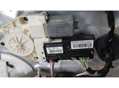 ELEVALUNAS DELANTERO IZQUIERDO 807010002R 