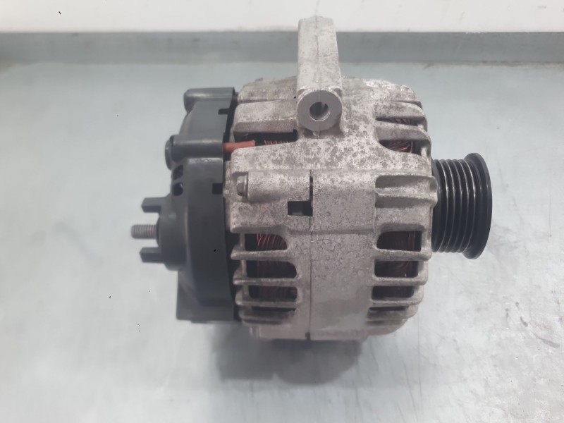 Recambio de alternador para opel astra j (p10) 1.6 cdti (68) referencia OEM IAM 13586367 95519901 