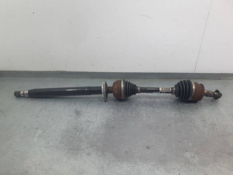 Recambio de transmision delantera derecha para opel astra j (p10) 1.6 cdti (68) referencia OEM IAM 13335141  