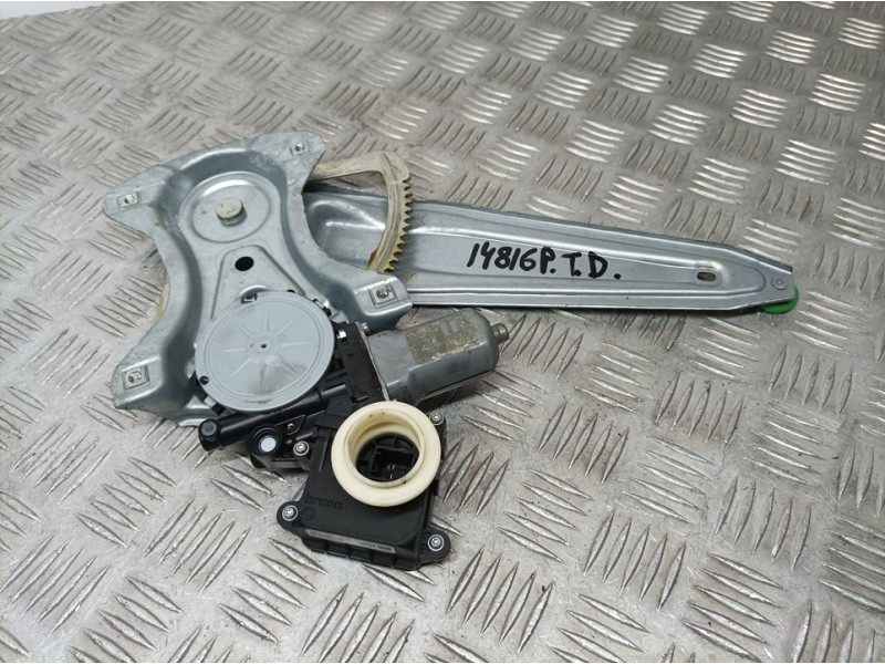 Recambio de elevalunas trasero derecho para toyota avensis (t27) active referencia OEM IAM 8570202020 961919100 ELECTRICO DENSO