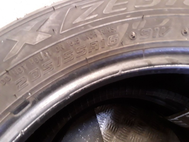 Recambio de neumatico pareja para neumaticos reutilizados - referencia OEM IAM 205551691V FALKEN 205/55/16/91V