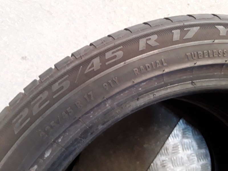 Recambio de neumatico pareja para neumaticos reutilizados - referencia OEM IAM 225451791Y MABOR 225/45/17/91Y