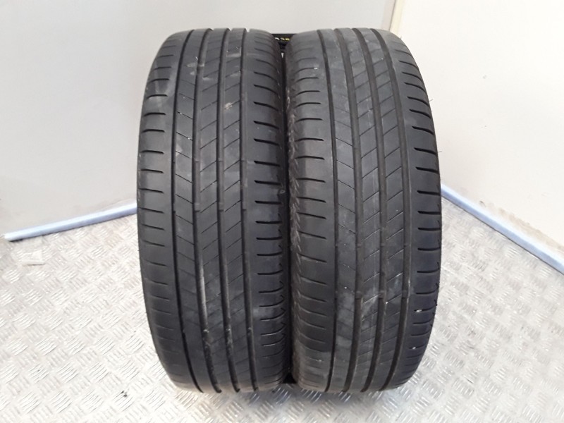 Recambio de neumatico pareja para neumaticos reutilizados - referencia OEM IAM 185651588T BRIDGESTONE 185/65/15/88T