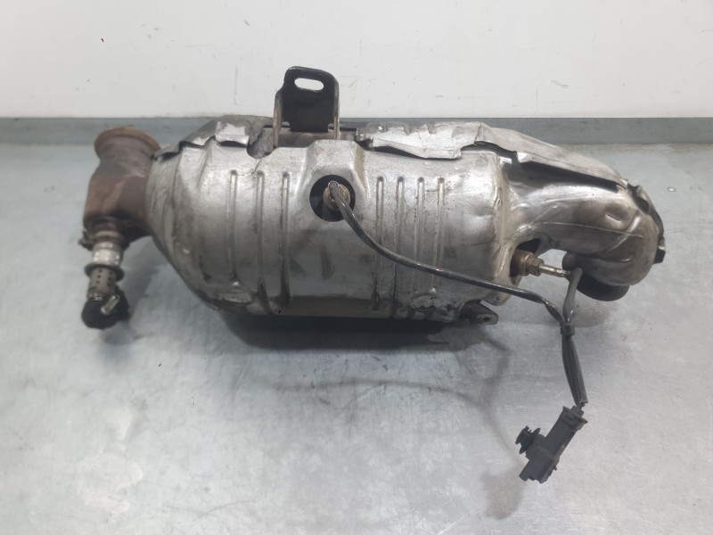 Recambio de filtro de particulas para peugeot 5008 (0u_, 0e_) 1.6 bluehdi 120 referencia OEM IAM 9823467180  
