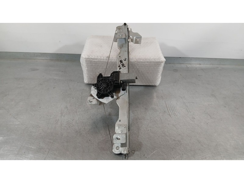 Recambio de elevalunas delantero derecho para dacia duster (hs_) 1.5 dci referencia OEM IAM 807206838R 2 PINS 