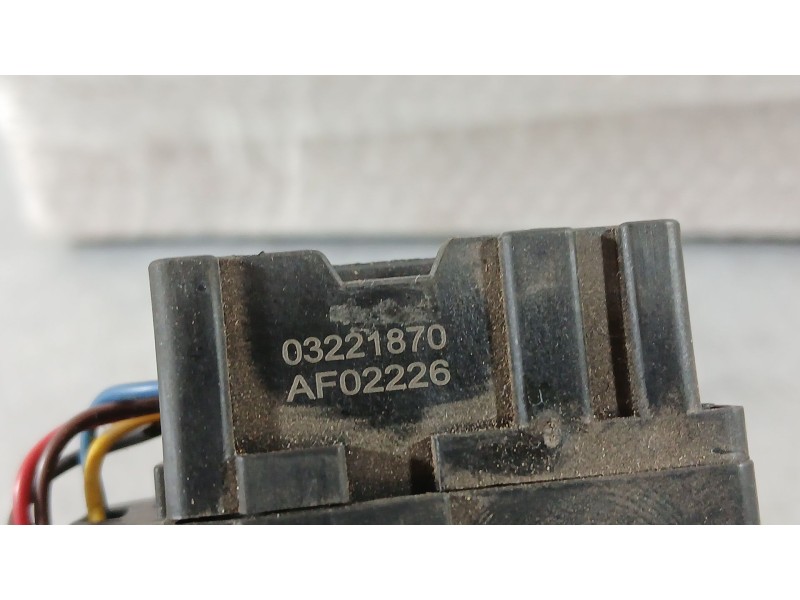 Recambio de mando luces para dacia duster (hs_) 1.5 dci referencia OEM IAM   