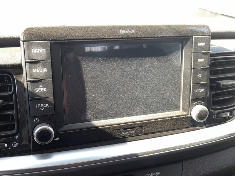 Recambio de sistema navegacion gps para kia stonic (yb) 1.0 t-gdi referencia OEM IAM   