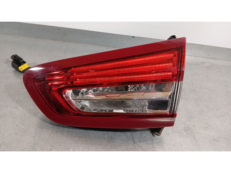 Recambio de piloto trasero derecho interior para citroën ds5 2.0 bluehdi 150 referencia OEM IAM 9803167980  