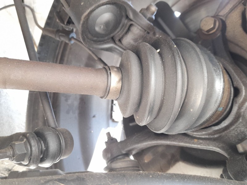 Recambio de transmision delantera izquierda para kia stonic (yb) 1.0 t-gdi referencia OEM IAM 49500H8250  