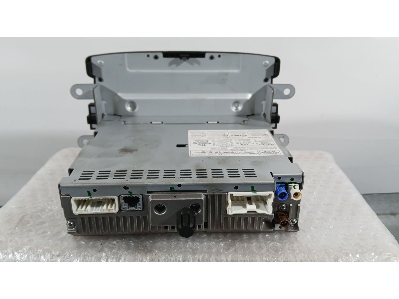Recambio de sistema navegacion gps para dacia sandero ii (b8_) 1.0 lpg (b8ml) referencia OEM IAM   