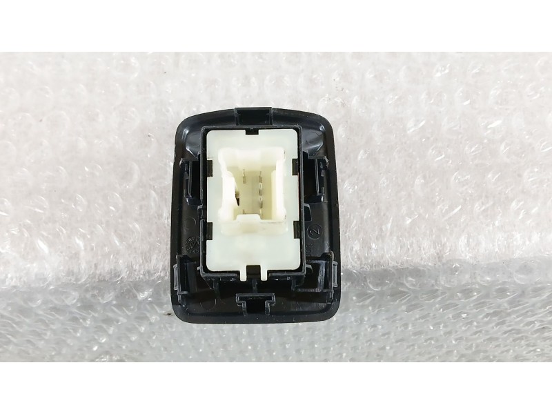 Recambio de mando elevalunas trasero izquierdo para dacia sandero ii (b8_) 1.0 lpg (b8ml) referencia OEM IAM 254217475R  