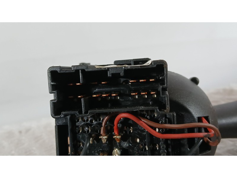 Recambio de mando luces para dacia sandero ii (b8_) 1.0 lpg (b8ml) referencia OEM IAM 251829774R  