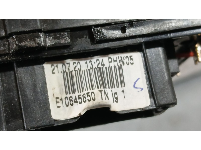 Recambio de mando limpia para dacia sandero ii (b8_) 1.0 lpg (b8ml) referencia OEM IAM 255401303R  8201168008