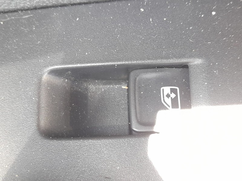 Recambio de mando elevalunas delantero derecho para volkswagen polo vi (aw1, bz1, ae1) 1.0 tsi referencia OEM IAM 5G0959855RWZU 