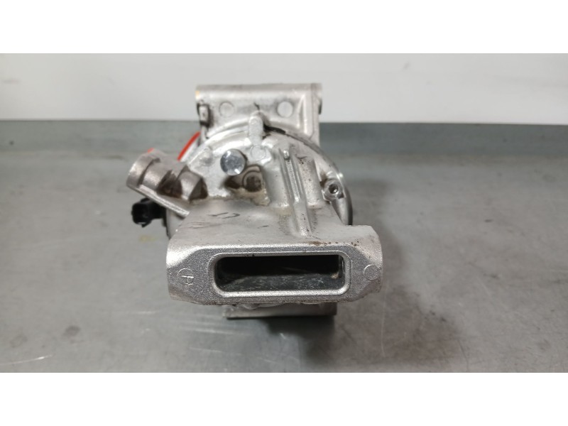 Recambio de compresor aire acondicionado para dacia sandero ii (b8_) 1.0 lpg (b8ml) referencia OEM IAM 926004634R  