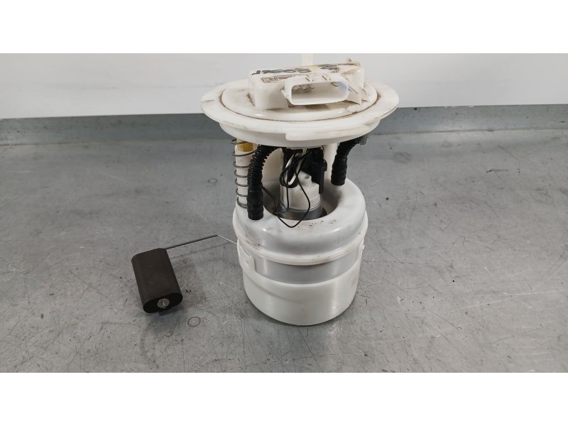Recambio de aforador para dacia sandero ii (b8_) 1.0 lpg (b8ml) referencia OEM IAM 172021904R  