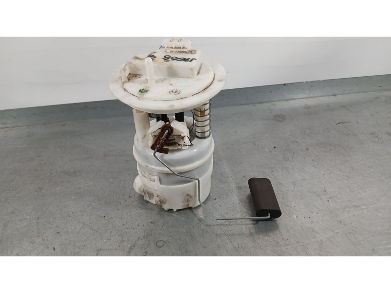 Recambio de aforador para dacia sandero ii (b8_) 1.0 lpg (b8ml) referencia OEM IAM 172021904R  