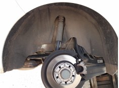 Recambio de plastico pase rueda tras. dch. para volkswagen golf vi (5k1) 1.2 tsi referencia OEM IAM 5K0810972D  