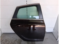 PUERTA TRASERA DERECHA 13285611 TOCADA 