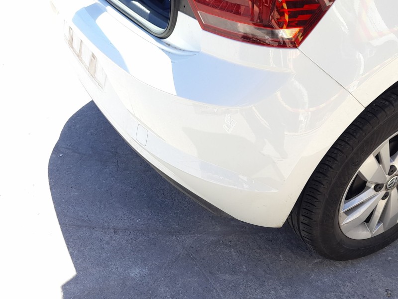 Recambio de paragolpes trasero para volkswagen polo vi (aw1, bz1, ae1) 1.0 tsi referencia OEM IAM 2G6807421GRU  