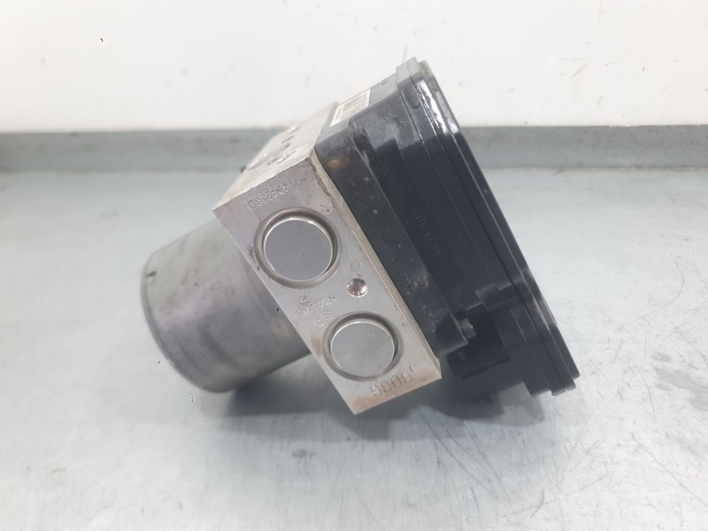Recambio de abs para hyundai i40 i (vf) 1.7 crdi referencia OEM IAM 589203Z510  