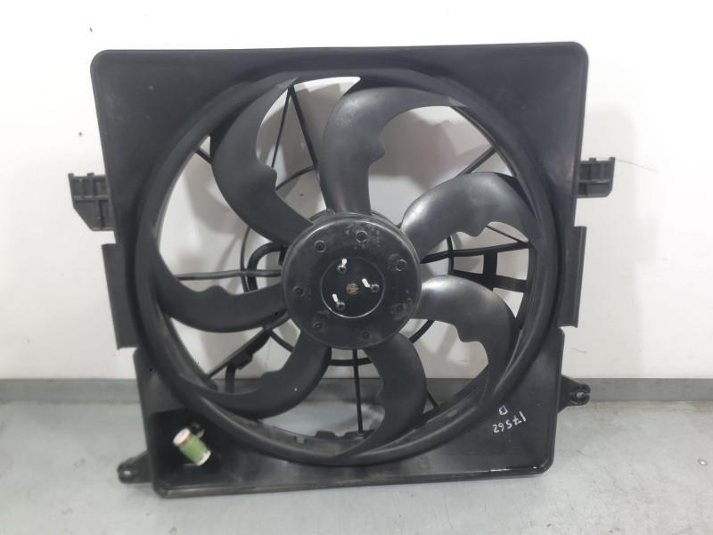 Recambio de electroventilador para hyundai i40 i (vf) 1.7 crdi referencia OEM IAM 253803Z101  