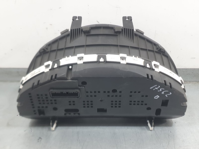 Recambio de cuadro instrumentos para hyundai i40 i (vf) 1.7 crdi referencia OEM IAM 940013Z000  